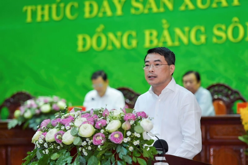 Vốn ngân hàng sẵn sàng cho sản xuất, chế biến, tiêu thụ sản phẩm lúa gạo