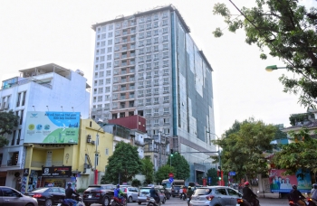 Loay hoay xử lý vi phạm nhà 8B Lê Trực