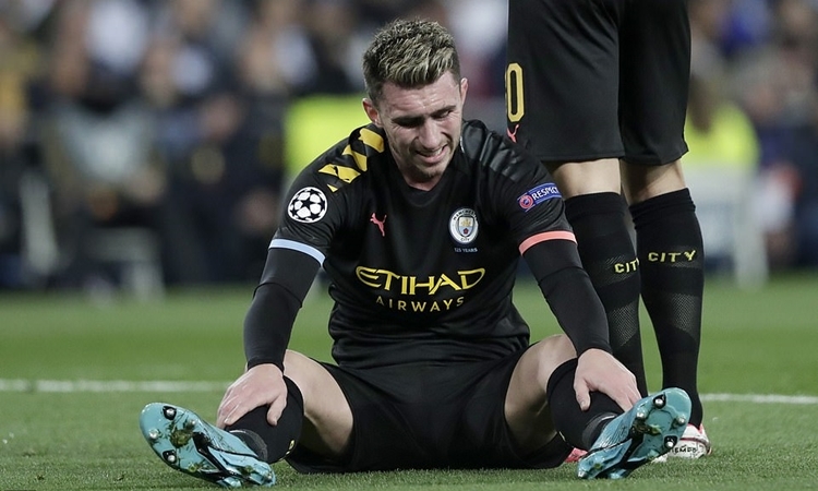 Man City trả giá cho trận thắng Real Man City trả giá cho trận thắng Real