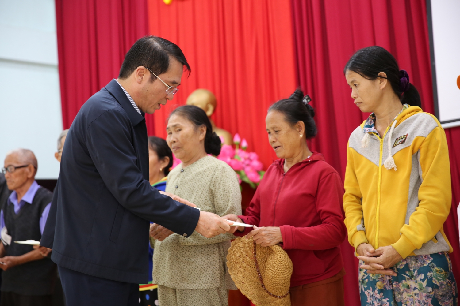 BSR trao quà Tết xuân Tân Sửu 2021 cho nhân dân tỉnh Quảng Ngãi