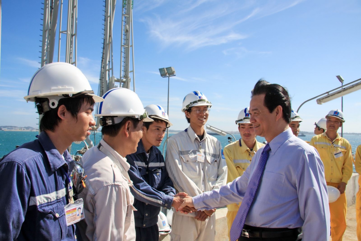 BSR kỷ niệm 12 năm ngày xuất dòng sản phẩm thương mại đầu tiên