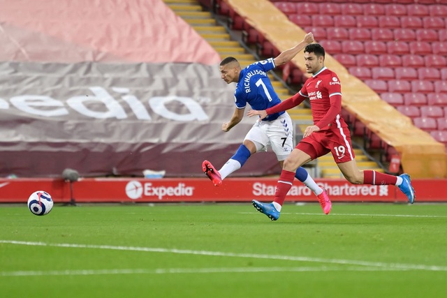 Liverpool 0-2 Everton: Anfield tiếp tục thành tử địa - 4