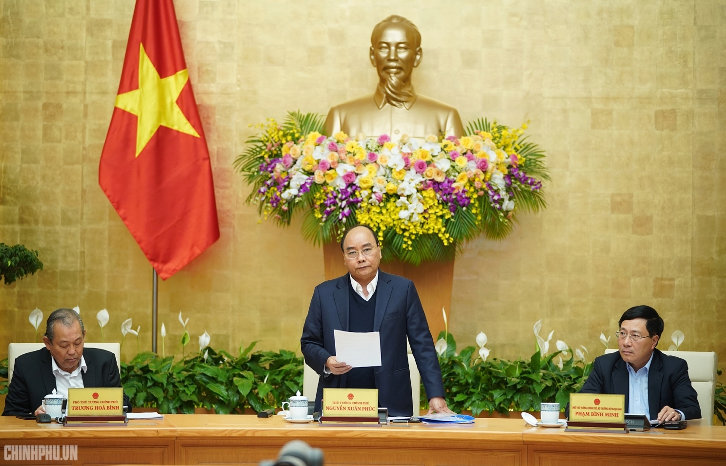 Thủ tướng: Chấm dứt đưa tư duy cũ, tư tưởng bao cấp, “xin-cho” vào các văn bản