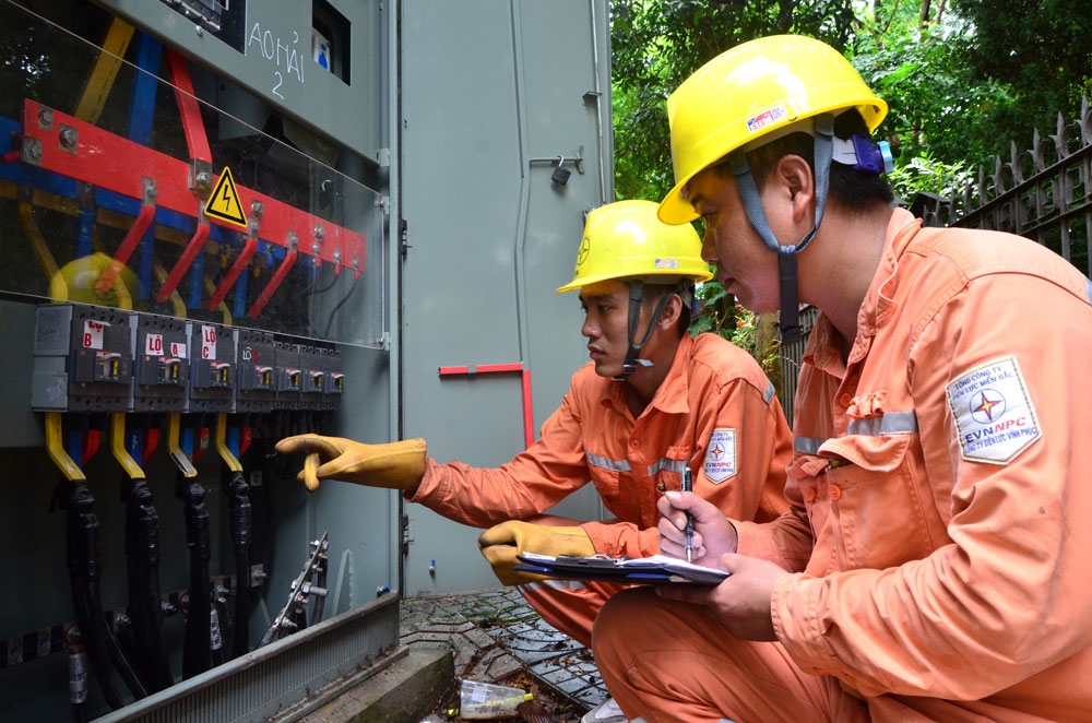 EVN nói về 4 vấn đề “nóng” của ngành Điện