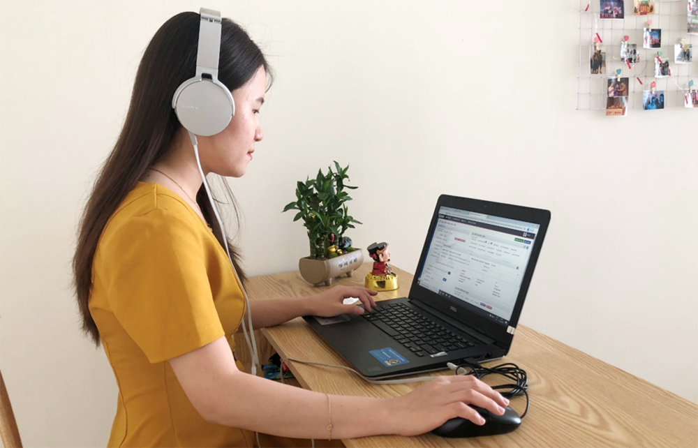 Trung tâm Chăm sóc khách hàng EVNCPC triển khai phương án làm việc từ xa để chống COVID-19