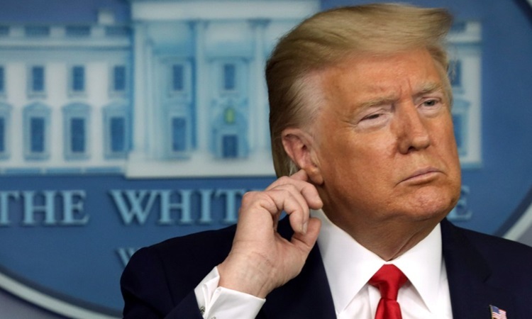 Trump gọi Covid-19 là "kẻ thù không xứng tầm" Trump gọi Covid-19 là