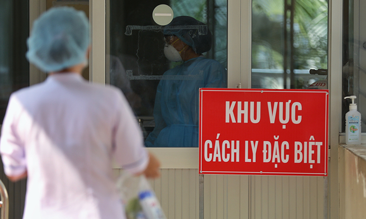 Số ca nghi nhiễm vượt 3.000