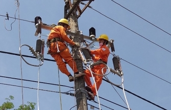 Tản mạn về người công nhân ngành điện