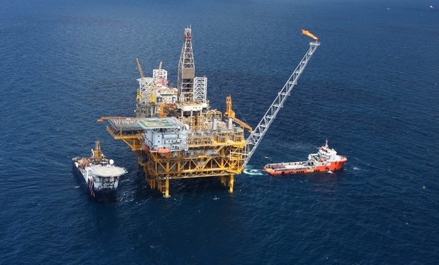 Giá xăng dầu hôm nay 8/3: Giữ đà tăng mạnh, dầu Brent vượt ngưỡng 70 USD