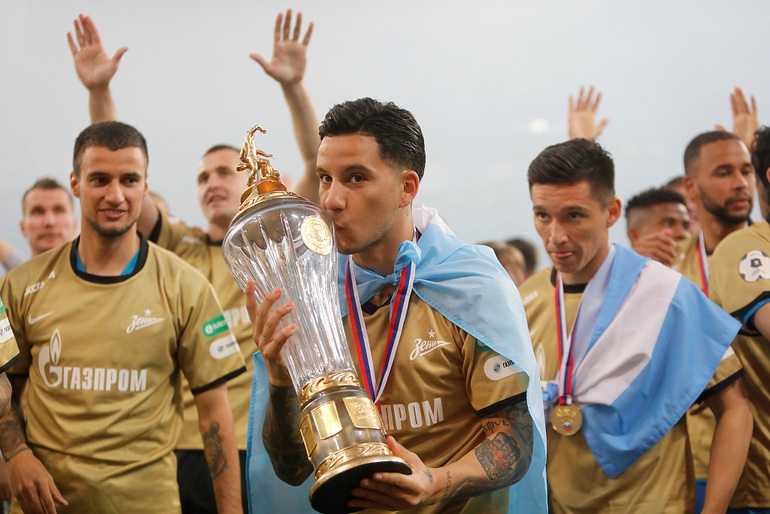 FIFA tiếp tục khiến bóng đá Nga rung chuyển - 2
