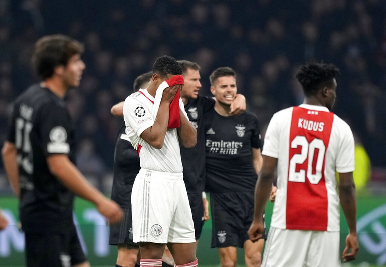 Đánh bại Ajax, Benfica tiến vào tứ kết Champions League - 4