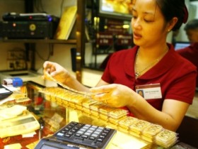 Chênh lệch giá vàng gần 4 triệu đồng/lượng