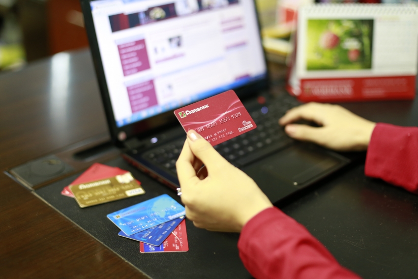 agribank thong tin ve viec khach hang bi tru tien du khong thuc hien giao dich
