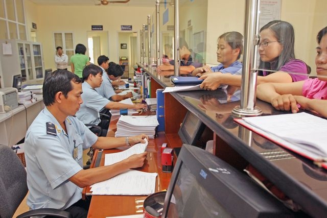 luong can bo hai quan hai phong dat hon 270 trieu dongnguoinam