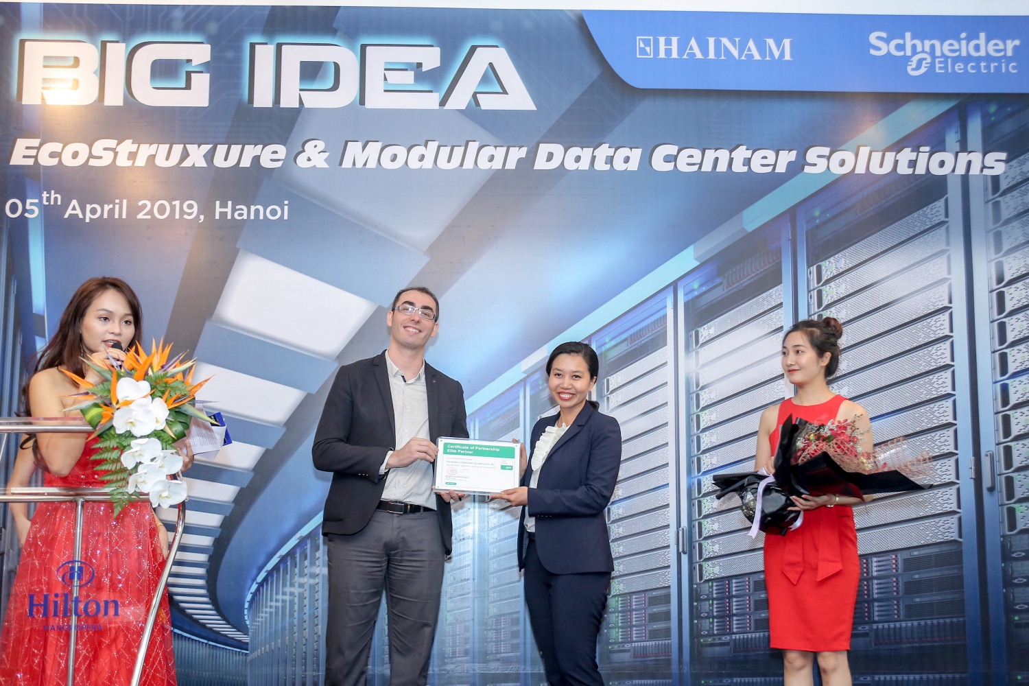 schneider electric it viet nam ky ket hop tac chien luoc voi cong ty tnhh hai nam