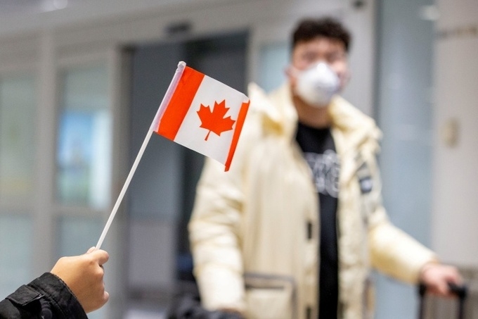 Cảnh báo chuyến bay tự phát đưa công dân Việt từ Canada về nước