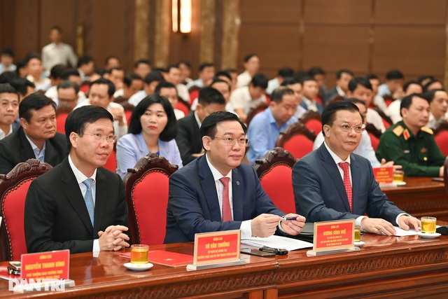 Ông Đinh Tiến Dũng phù hợp với yêu cầu lãnh đạo Hà Nội - 3