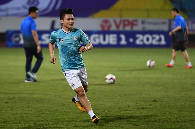 CLB Hà Nội 0-1 CLB Viettel: Trọng Hoàng ghi bàn, Quang Hải kém duyên - 22