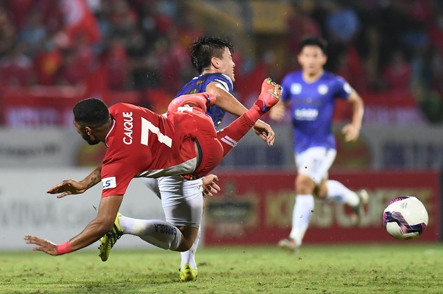 CLB Hà Nội 0-1 CLB Viettel: Trọng Hoàng ghi bàn, Quang Hải kém duyên - 9