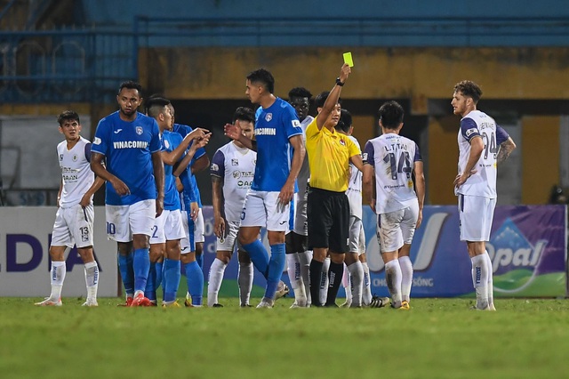CLB Hà Nội 4-0 Than Quảng Ninh: Quang Hải rực sáng - 6