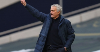 Chạm cột mốc tệ hại, HLV Mourinho đòi đuổi thẳng cổ Pogba