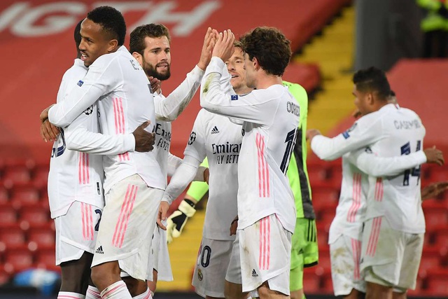 Bán kết Champions League: Kẻ lầm lỳ đáng sợ Real Madrid - 1