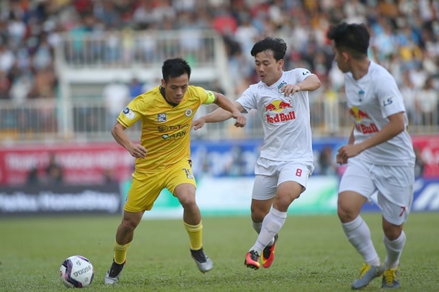 HA Gia Lai 1-0 Hà Nội: Siêu phẩm sút xa của Xuân Trường - 12