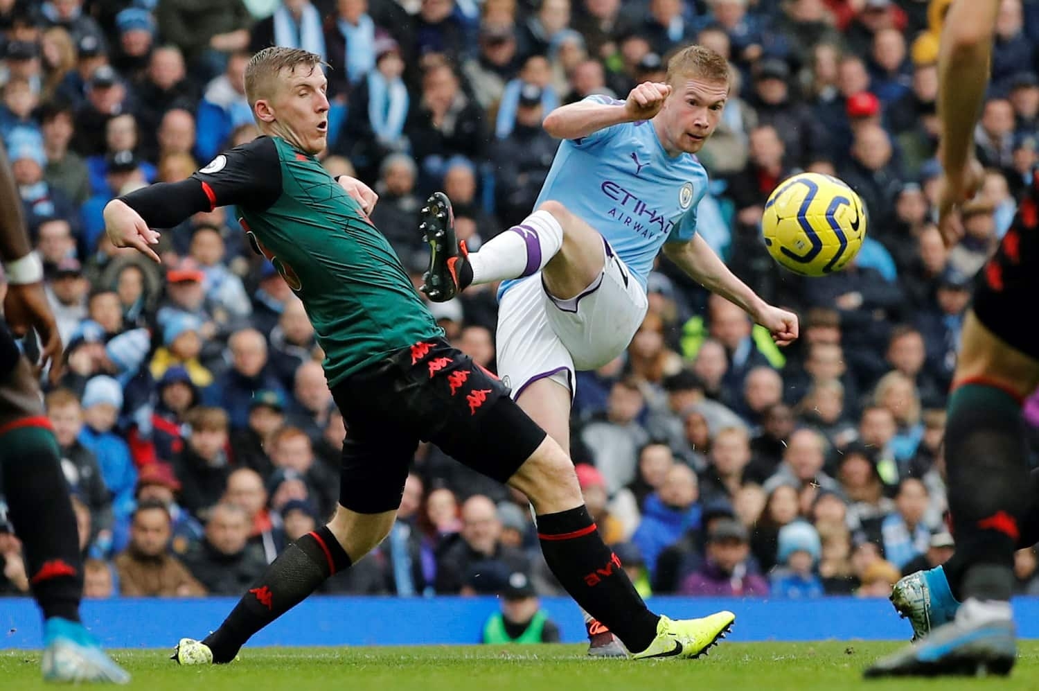 Link xem trực tiếp Aston Villa vs Man City (Ngoại hạng Anh), 2h15 ngày 22/4