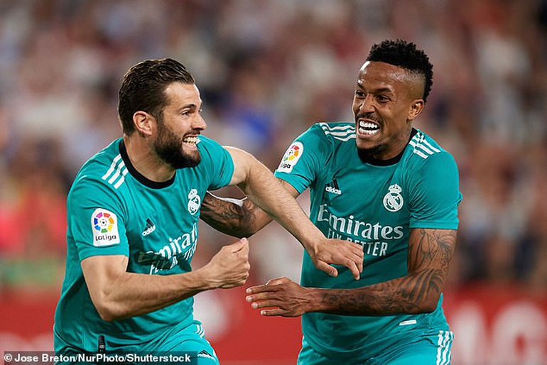 Ngược dòng hạ Sevilla, Real Madrid hơn Barcelona đến 15 điểm - 5