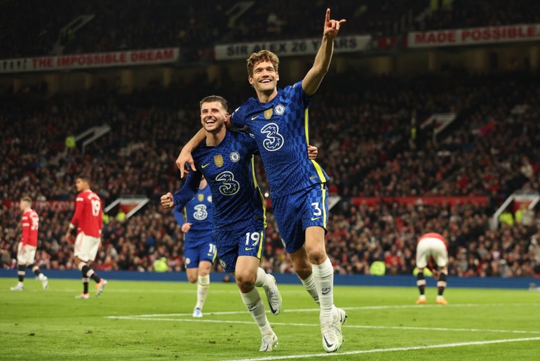 Ronaldo lần đầu ghi bàn vào lưới Chelsea, giúp Man Utd thoát thua - 3