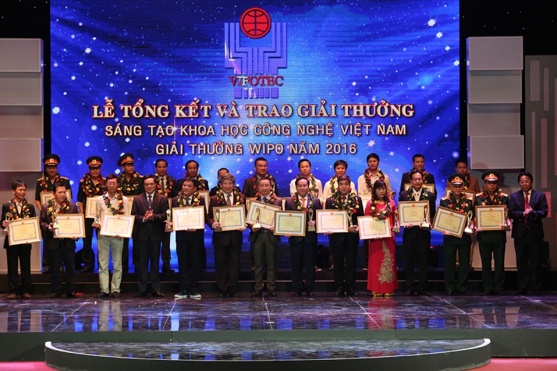 pvep duoc vinh danh giai thuong sang tao khoa hoc cong nghe viet nam 2016