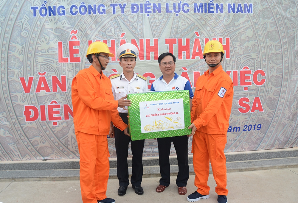 EVN khánh thành Văn phòng trụ sở làm việc của Điện lực Trường Sa