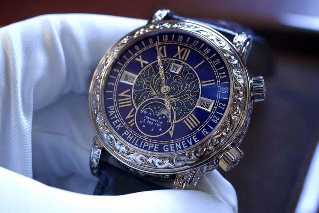 Bé 9 tuổi Úc làm đơn hoàn thuế đồng hồ 6 tỷ đồng, Hải quan Hà Nội 
