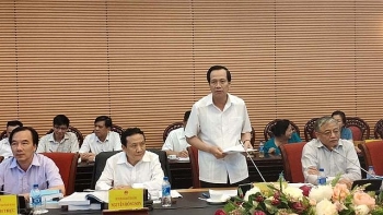 Bộ trưởng Lao động kêu gọi không thể chậm trễ việc tăng tuổi nghỉ hưu