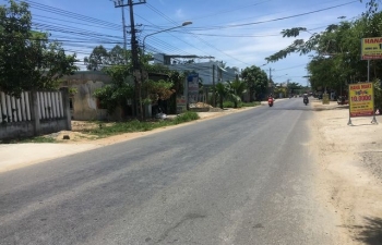 Truy tìm ô tô tông 3 mẹ con thương vong rồi bỏ trốn