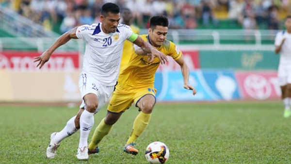 xem truc tiep bong da tphcm vs song lam nghe an v league 2019 19h ngay 255