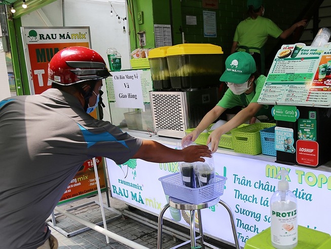Bỏ quy định giãn cách đối với các cơ sở sản xuất kinh doanh, thương mại, dịch vụ