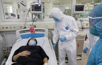 Những bộ mặt mới của Covid-19