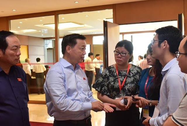 Hai Bộ trưởng lên tiếng về việc người nước ngoài “núp bóng” sở hữu đất