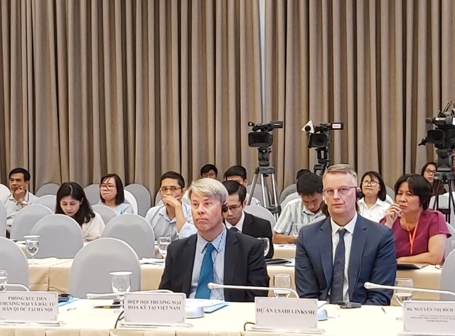 Xin cấp phép đầu tư, 6 tháng mới được Bộ trả lời "không có thẩm quyền" (!?)