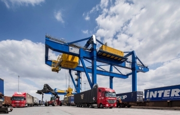 Thu ngân sách Nhà nước 4 tháng tăng 7,3%