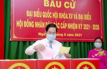 Cử tri Bà Rịa – Vũng Tàu hân hoan với “Ngày hội toàn dân bỏ phiếu”