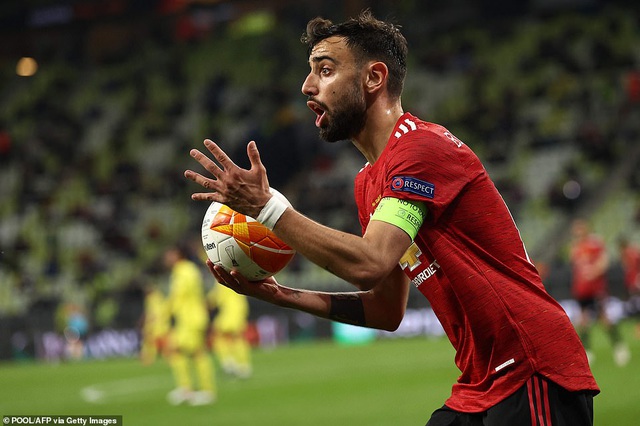 Bruno Fernandes khóc sau khi Man Utd thua ở chung kết Europa League - 2