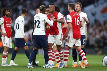 Vùi dập Arsenal, Tottenham trở lại cuộc đua top 4