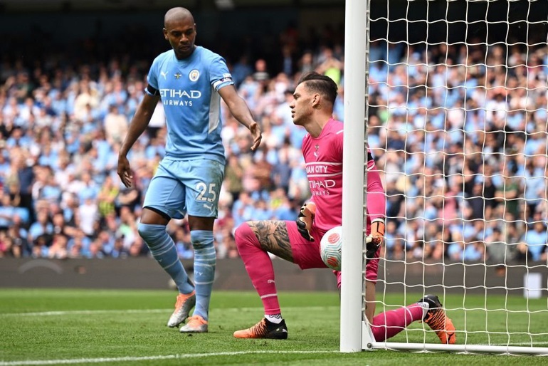 5 phút thần kỳ giúp Man City vô địch Premier League - 1