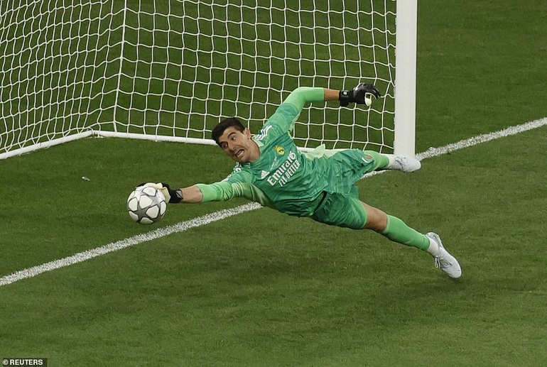 Những khoảnh khắc Real Madrid đánh bại Liverpool tại Stade de France - 5 Những khoảnh khắc Real Madrid đánh bại Liverpool tại Stade de France - 5