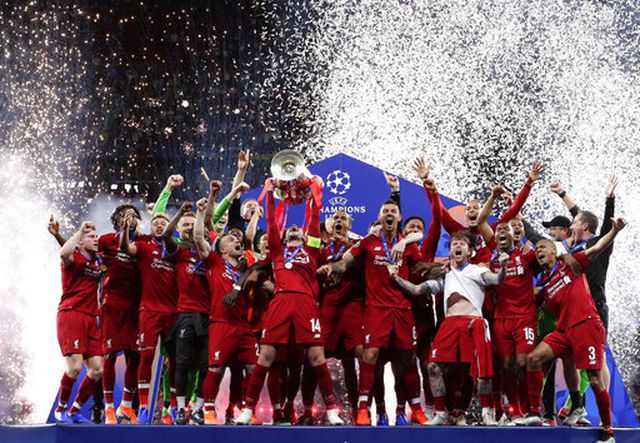 khoanh khac hanh phuc cua liverpool cung danh hieu vo dich champions league