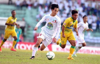 Sông Lam Nghệ An 3 - 0 Hoàng Anh Gia Lai: Siêu phẩm của Quang Tình