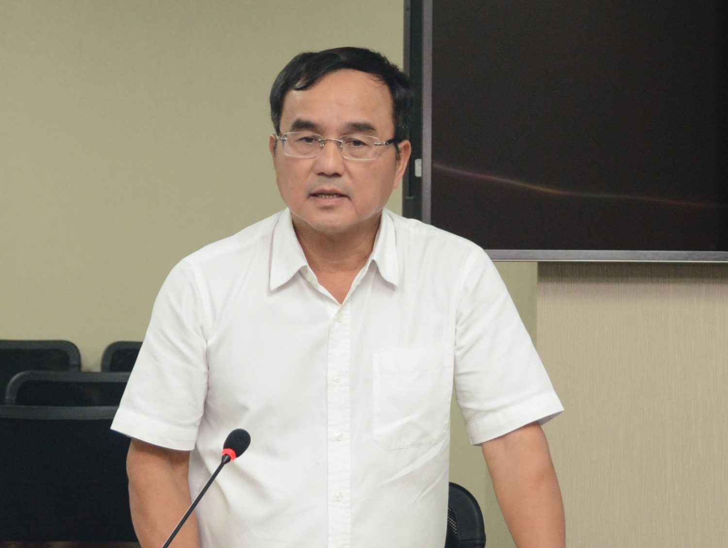 Bí thư Đảng ủy Khối Doanh nghiệp Trung ương làm việc với Ban Thường vụ Đảng ủy EVN