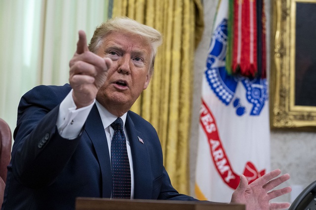 Ông Trump kêu gọi mạnh tay với những người biểu tình quá khích